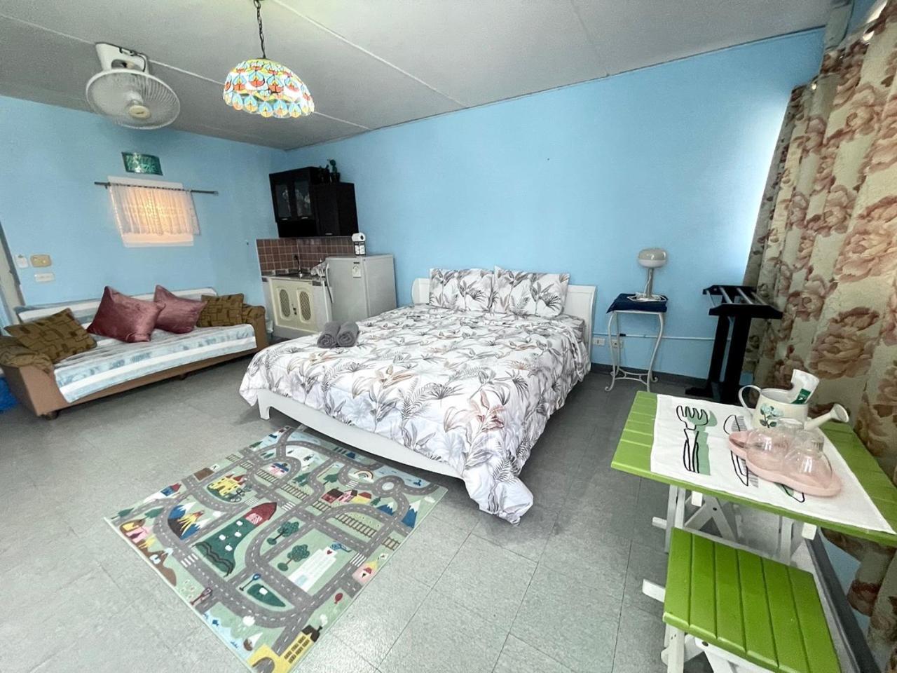 Apartmán Lively Popular C3-C9 Impact Nonthaburi Exteriér fotografie