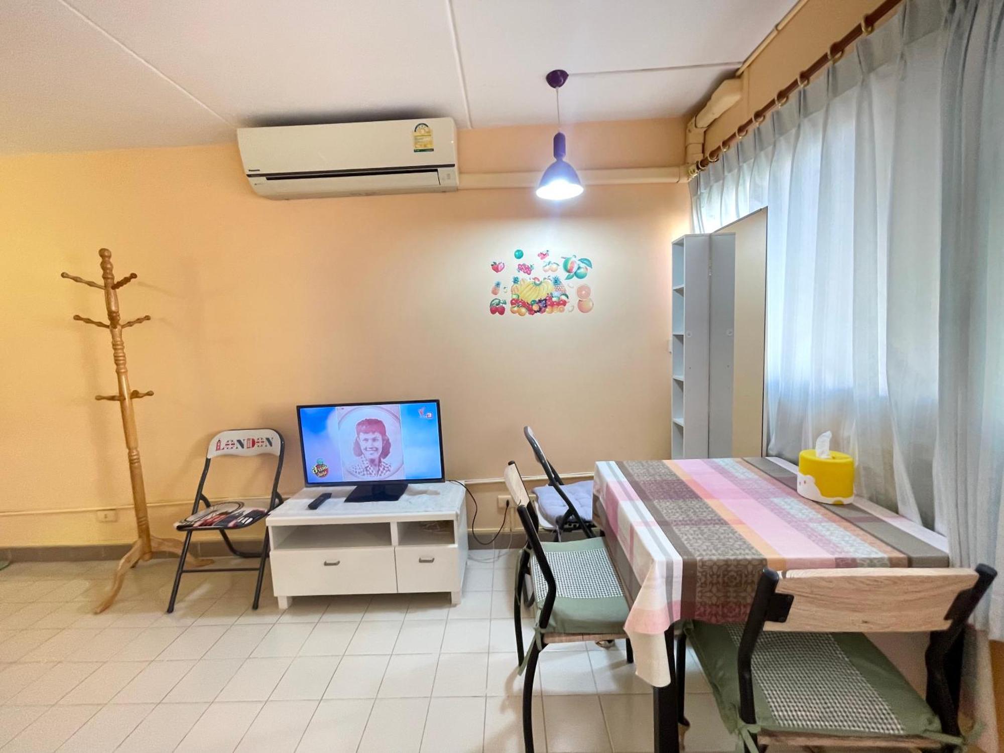 Apartmán Lively Popular C3-C9 Impact Nonthaburi Exteriér fotografie