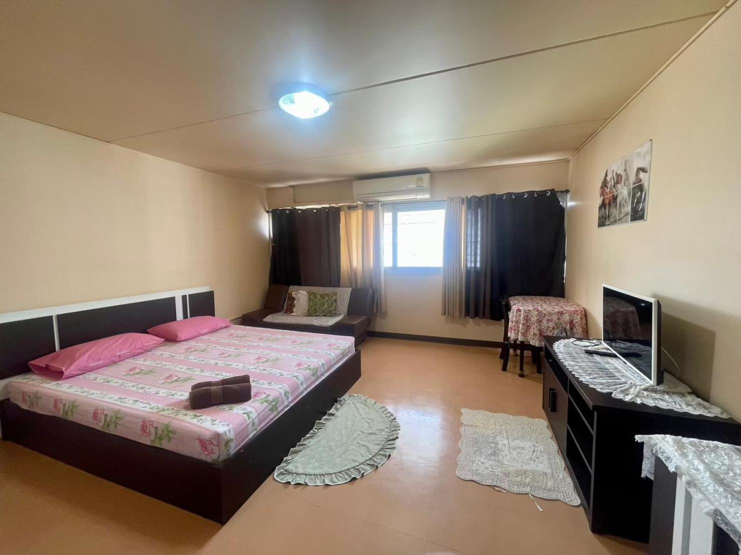 Apartmán Lively Popular C3-C9 Impact Nonthaburi Exteriér fotografie